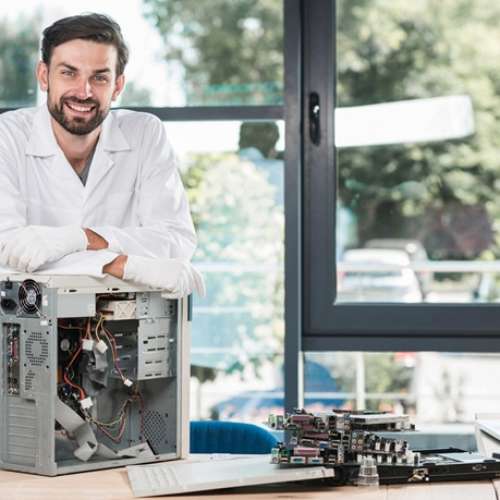 La Asimetría del Servicio Técnico Moderno: Expertos en Hardware, Novatos en Visibilidad